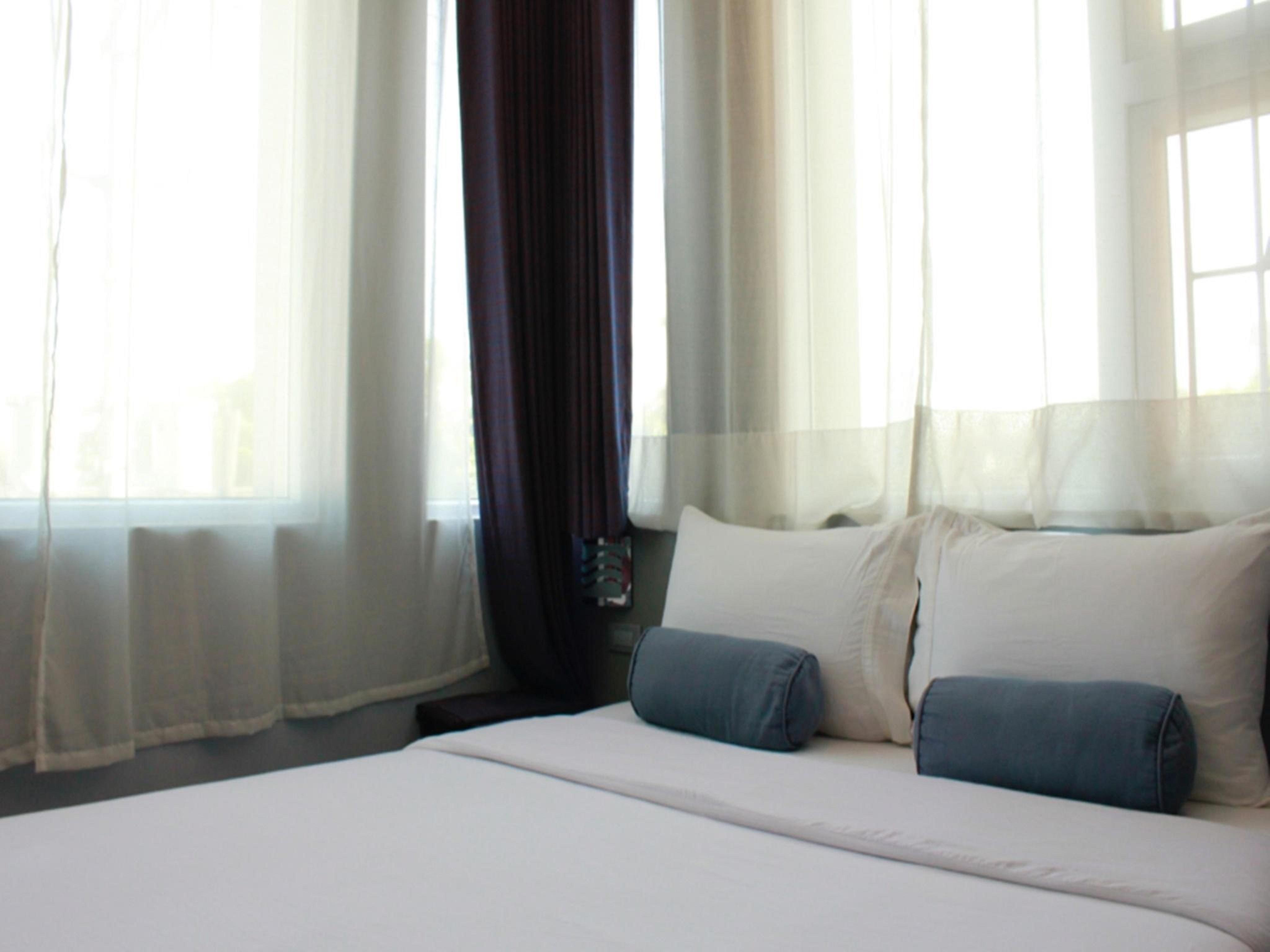 Li Nakpil Hotel Manila Bagian luar foto