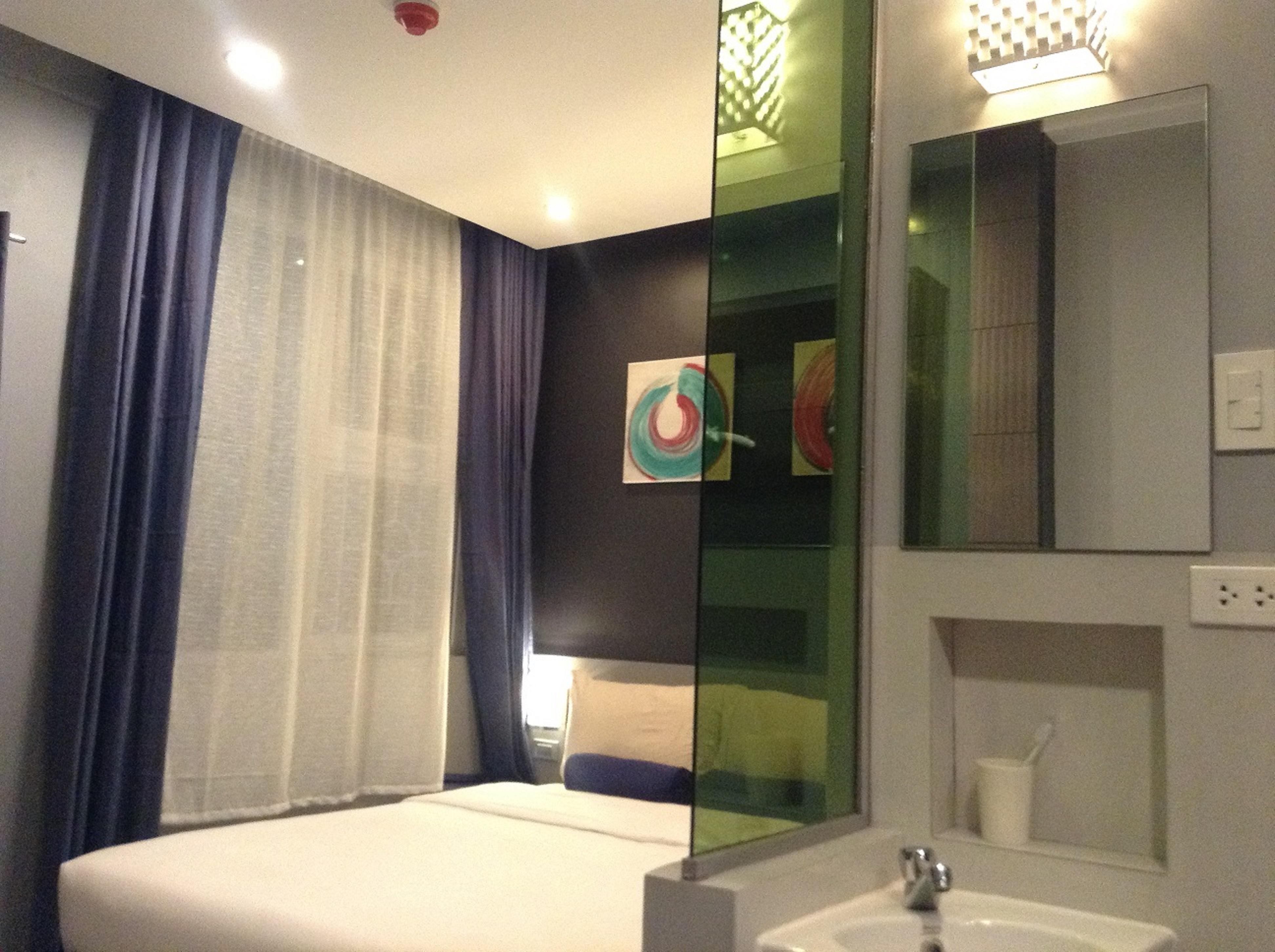 Li Nakpil Hotel Manila Bagian luar foto
