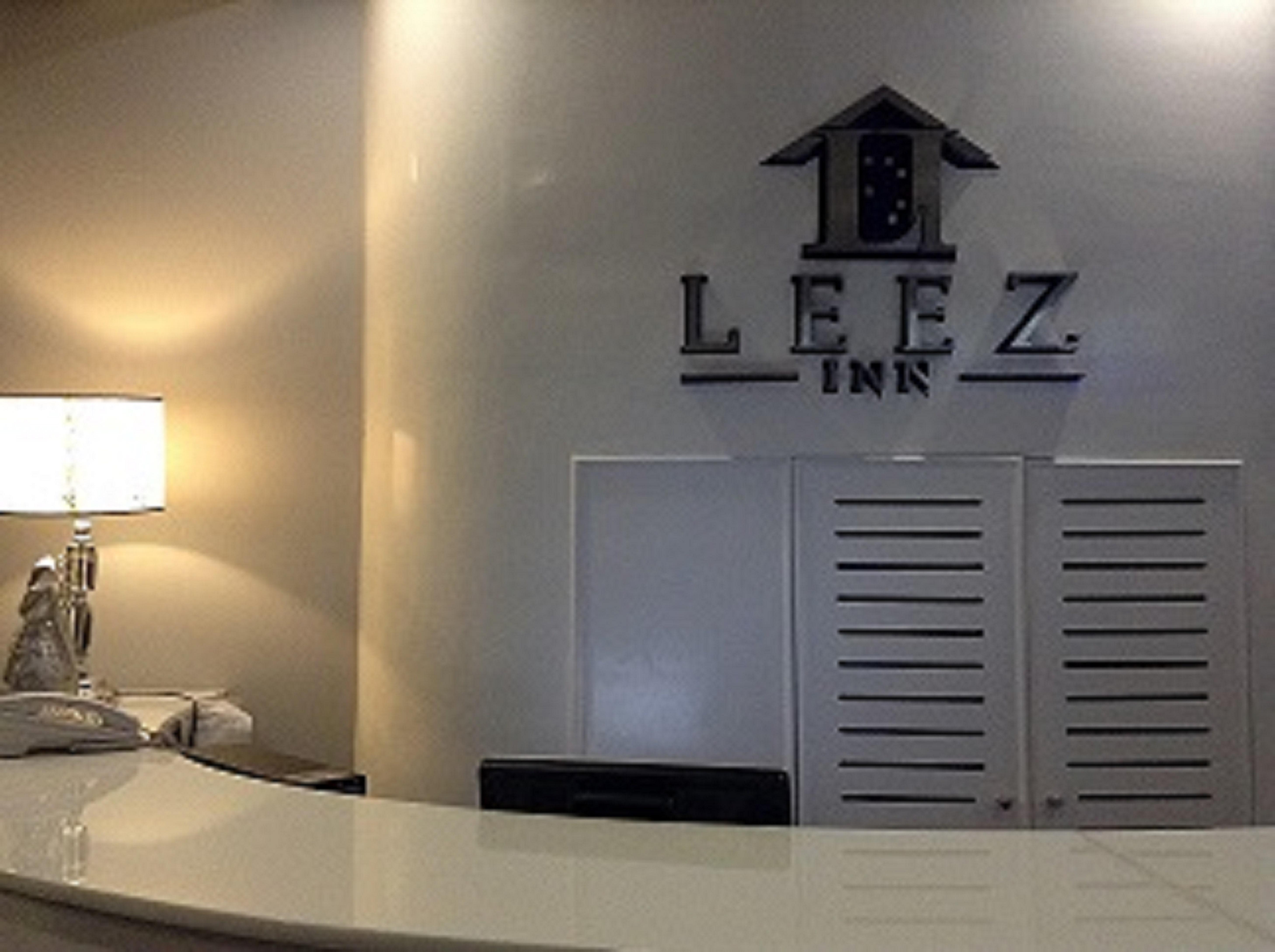 Li Nakpil Hotel Manila Bagian luar foto